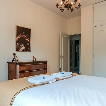 Aposentus - Vintage Retreat In Sa Carneiro Plaza * 波尔图