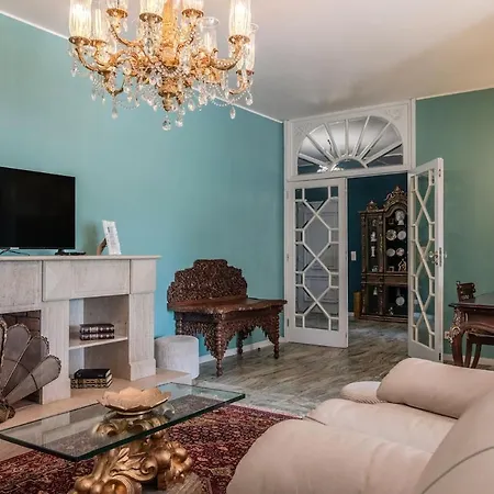 Aposentus - Vintage Retreat In Sa Carneiro Plaza 波尔图