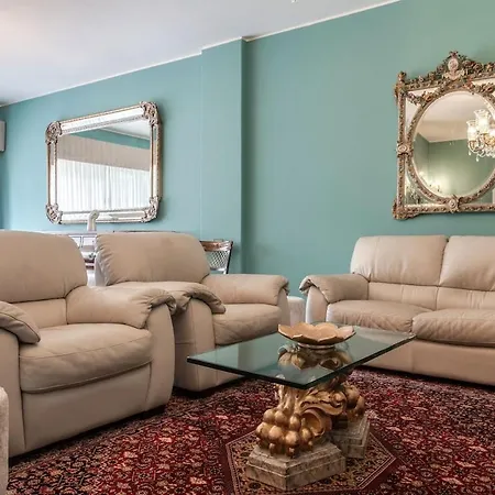 Aposentus - Vintage Retreat In Sa Carneiro Plaza * 波尔图
