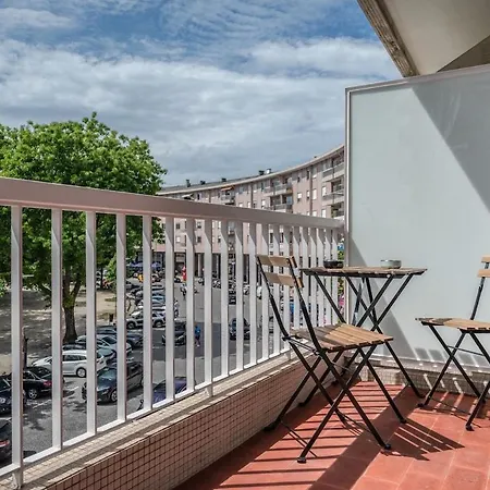 Aposentus - Vintage Retreat In Sa Carneiro Plaza