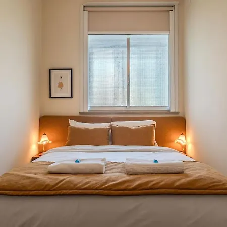 Aposentus - Vintage Retreat In Sa Carneiro Plaza 波尔图